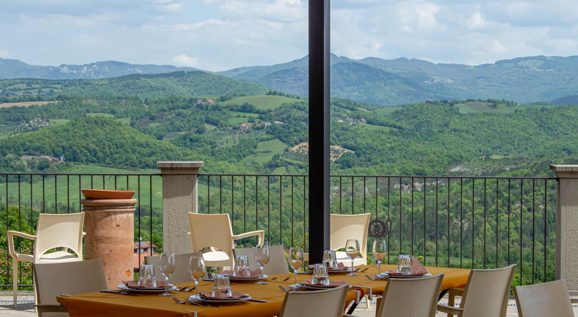 Agriturismo Terra Di Michelangelo Caprese Michelangelo Exterior foto